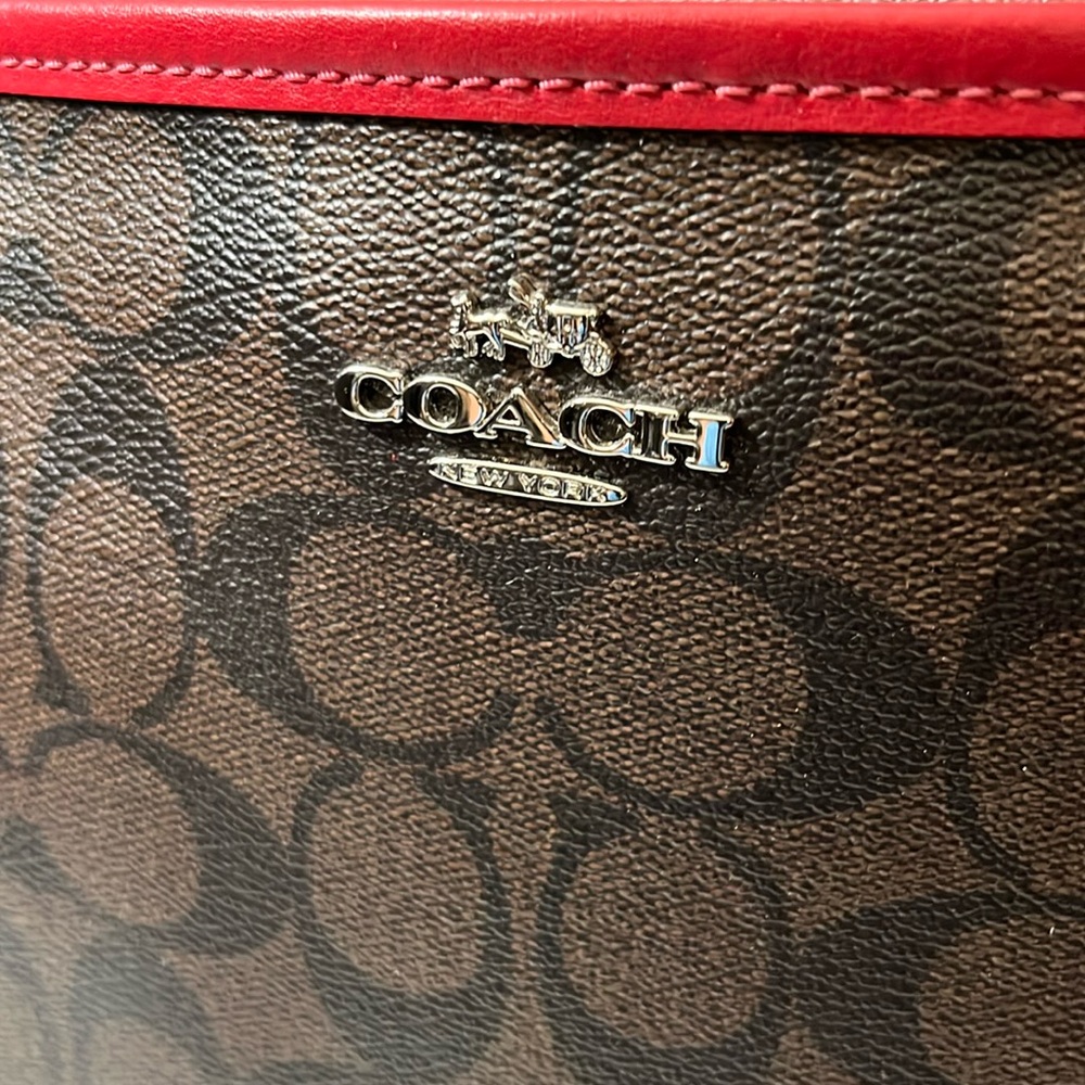 COACH Shoulder Crossbody Bag Signature PVC Red and  Brown Japan Exclusive. - Picture 5 of 17